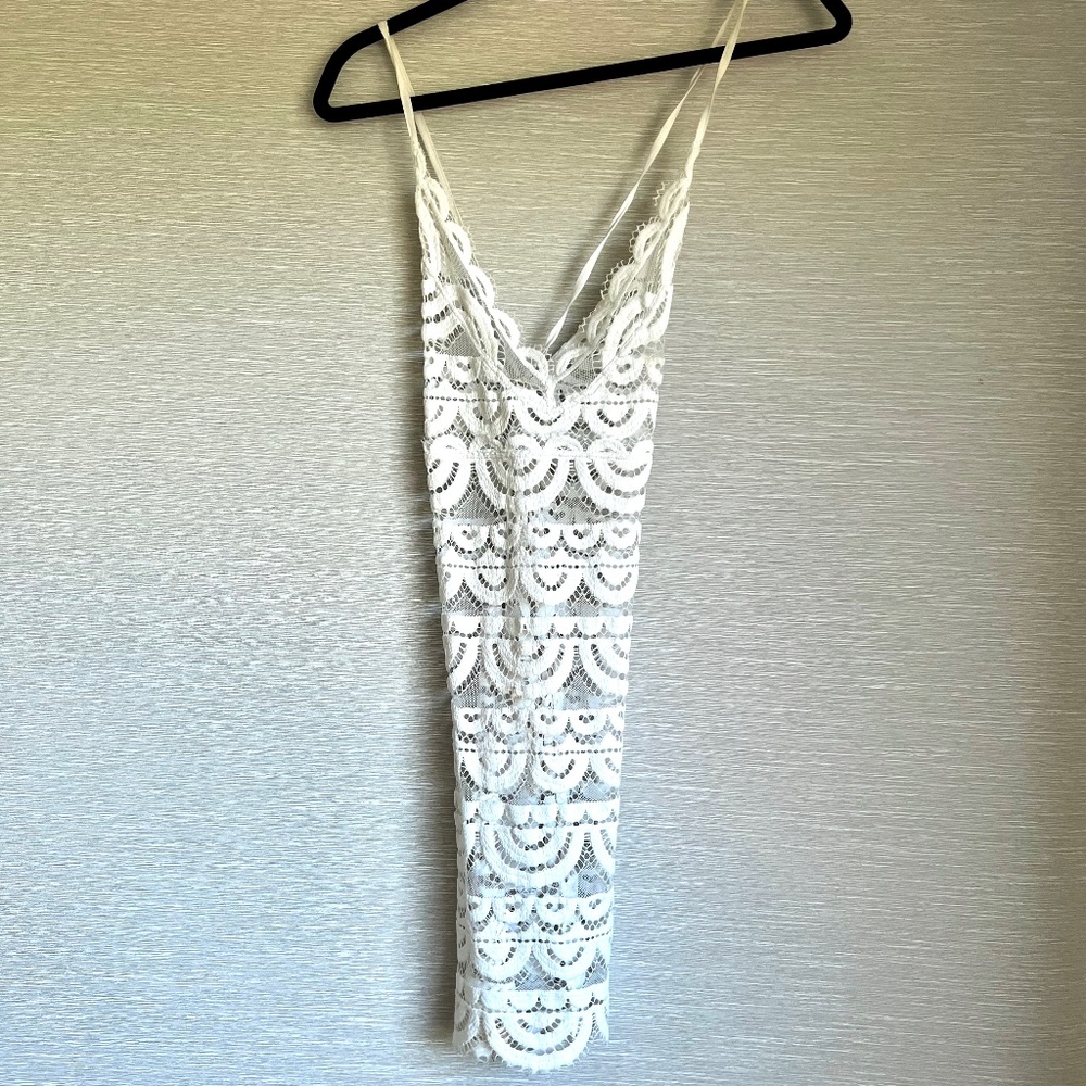 PILYQ White Lace Cover Up